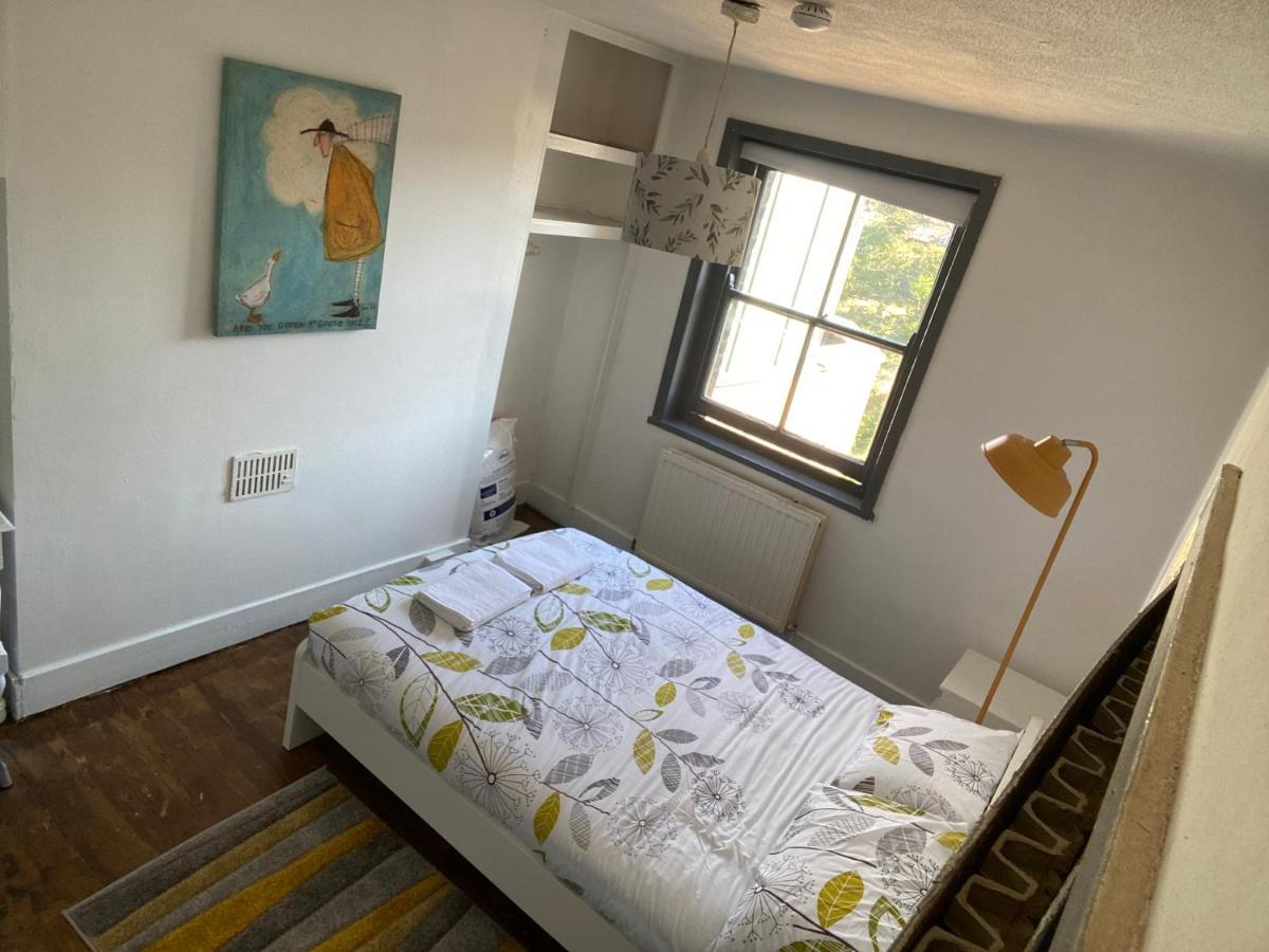 Double Room Londyn Zewnętrze zdjęcie